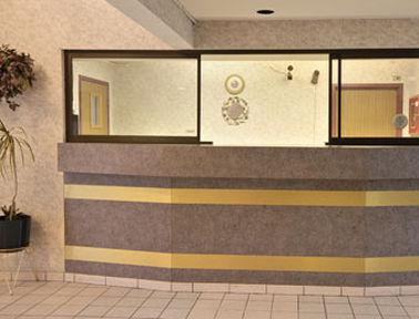 Super 8 By Wyndham Liverpool/Clay/Syracuse Area Interior photo